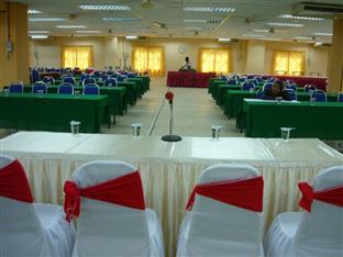 D Valley Hotel Kuala Lipis Buitenkant foto