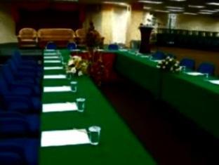 D Valley Hotel Kuala Lipis Buitenkant foto